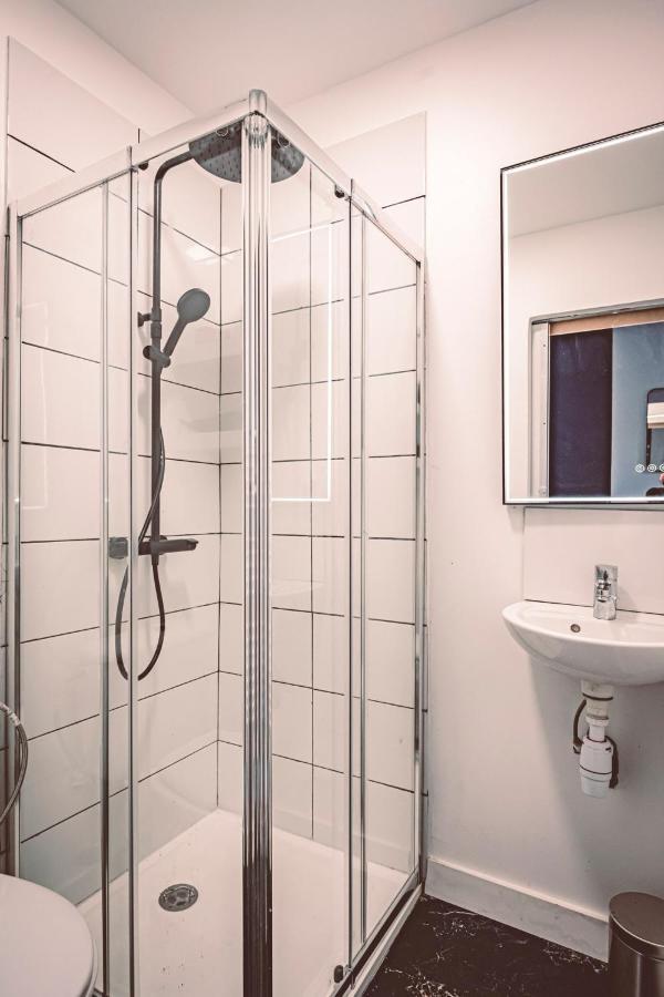 La Suite - Paisible et à deux pas de la gare Reims Exterior foto